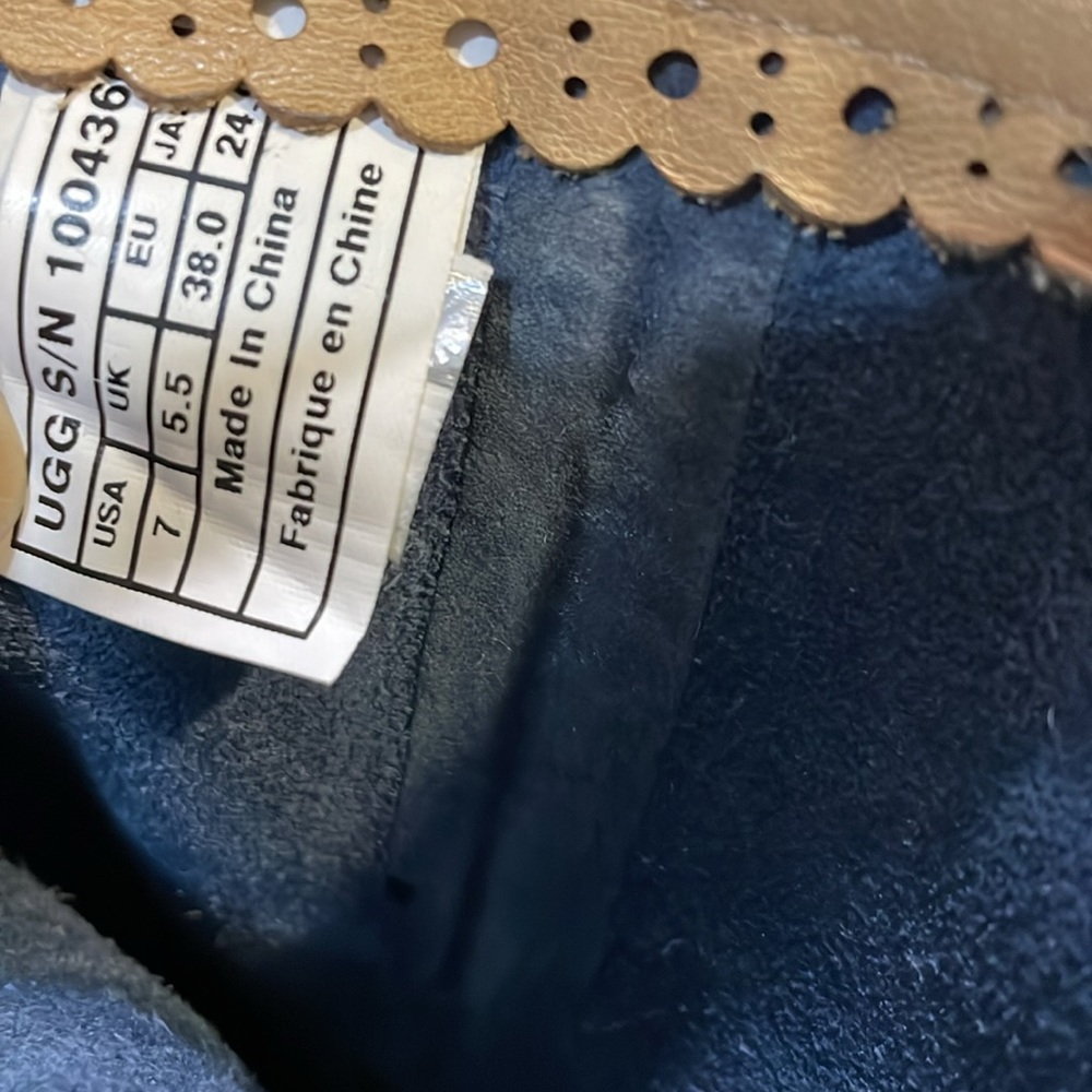 UGG booties - Picture 15 of 15
